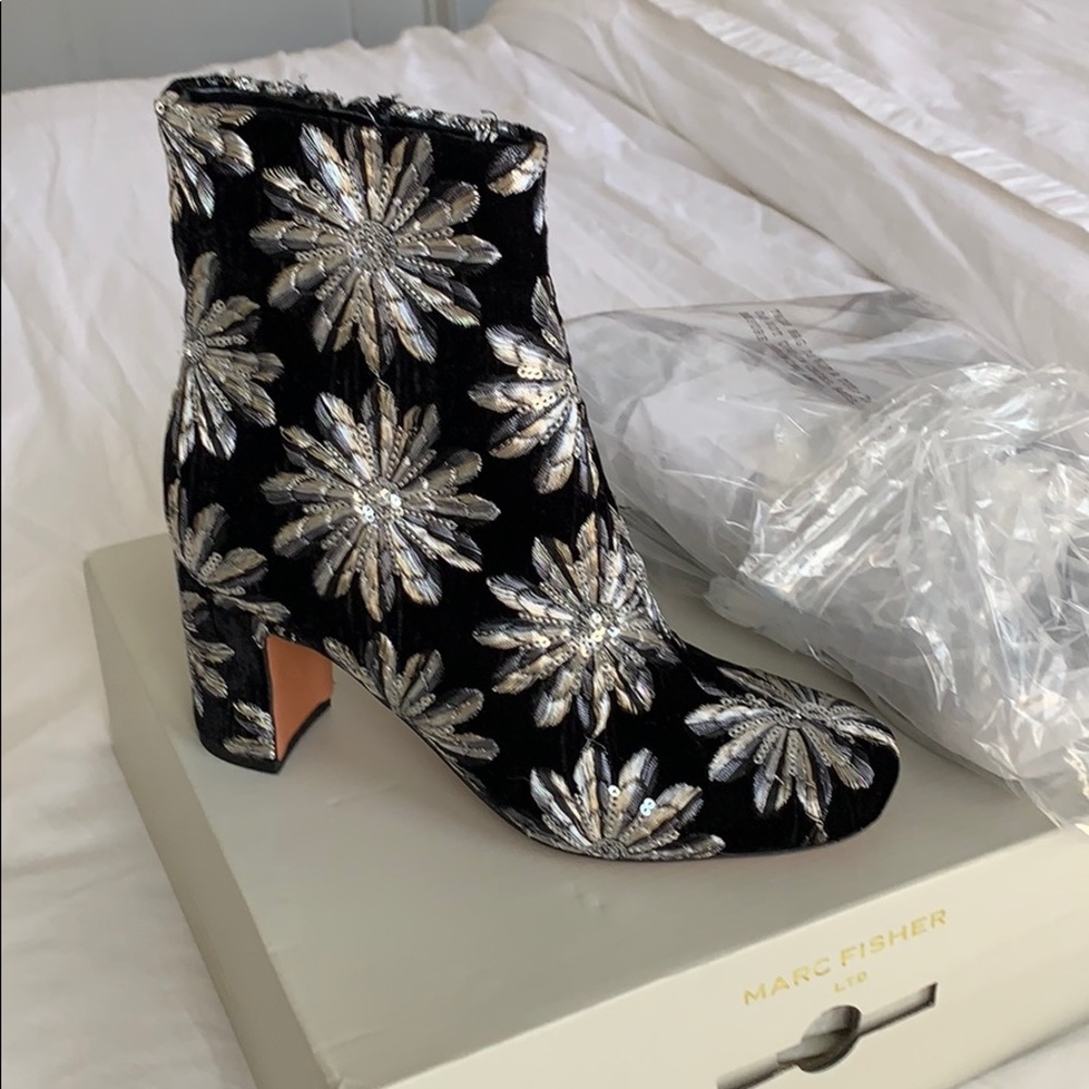 Ankle booties